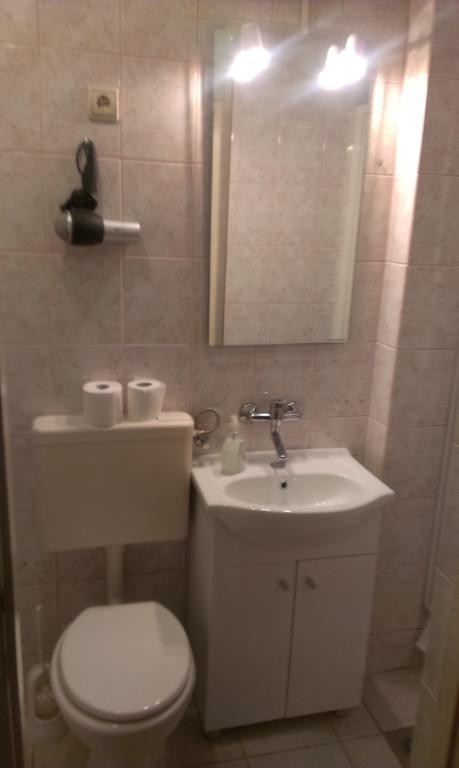Apartments & Rooms Korzo Slavonski Brod Bilik gambar